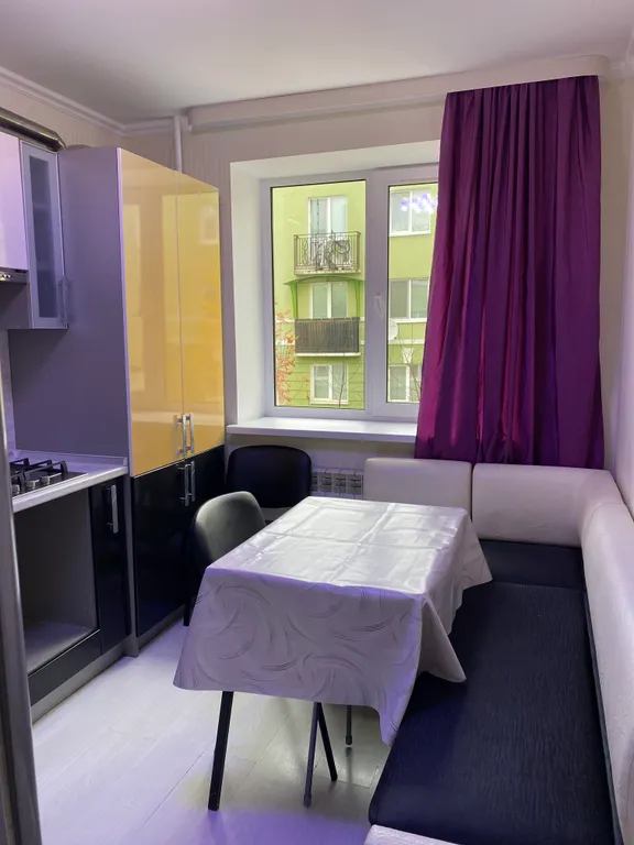 Квартира однокомнатная в Красноглинском, 37 м², Самара — кухня, фото 2