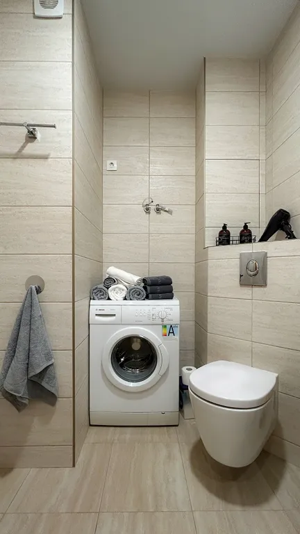 Квартира однокомнатная в переулке Одесском, 40 м², Самара — ванная комната, фото 4