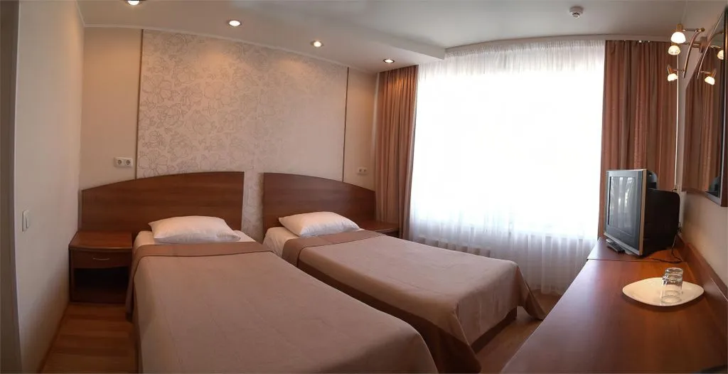 Двухместный номер с 2 отдельными кроватями стандарт