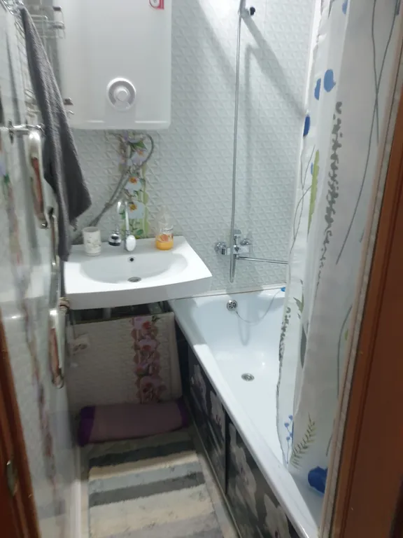 Апартаменты трёхкомнатные на улице Ленина, 56 м², Слюдянка — фото 5