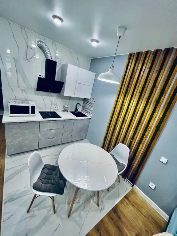 Студия однокомнатная на улице Дмитрия Михайлова, 40 м², Ногинск — кухня