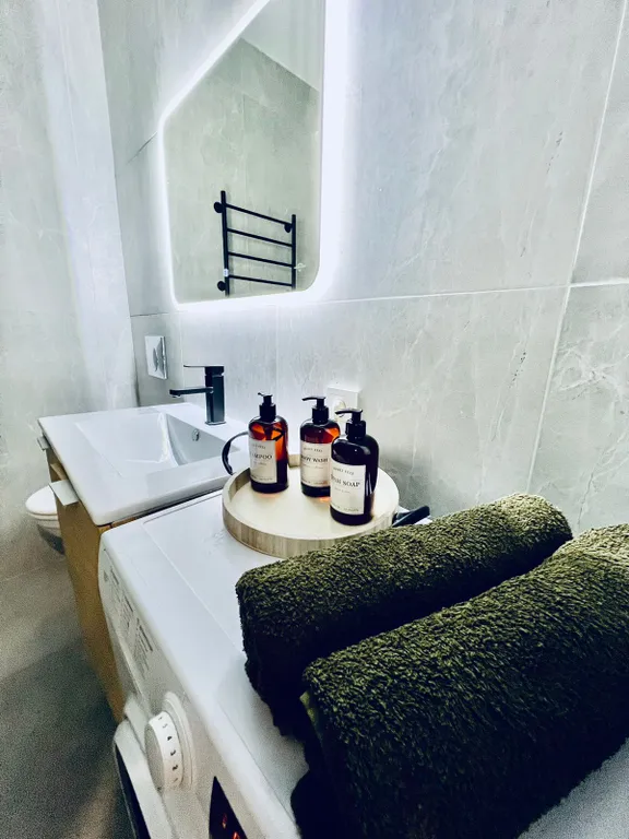 Студия однокомнатная на улице Дмитрия Михайлова, 40 м², Ногинск — ванная комната, фото 2