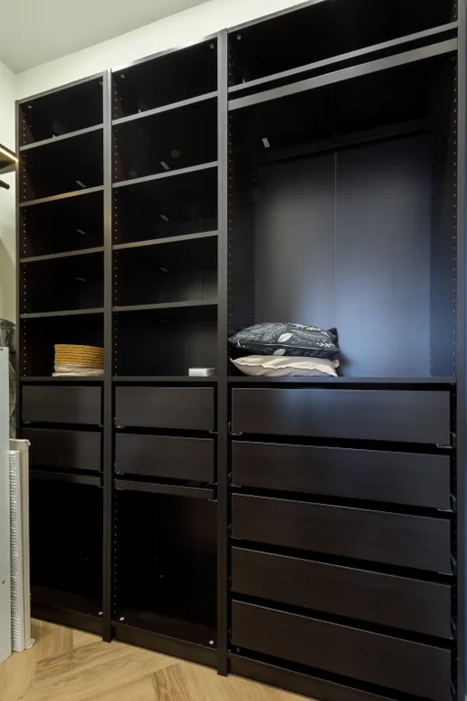 Квартира однокомнатная в Октябрьском, 40 м², Иркутск — спальня, фото 6
