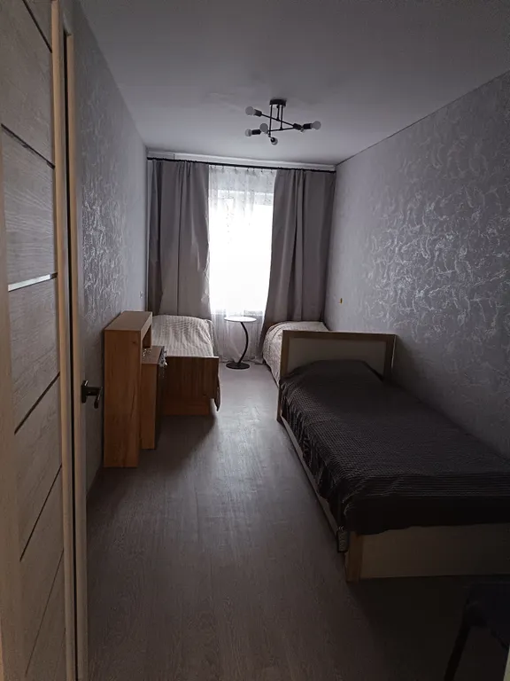 Квартира двухкомнатная на улице Победы, 44 м², Сортавала — спальня, фото 5