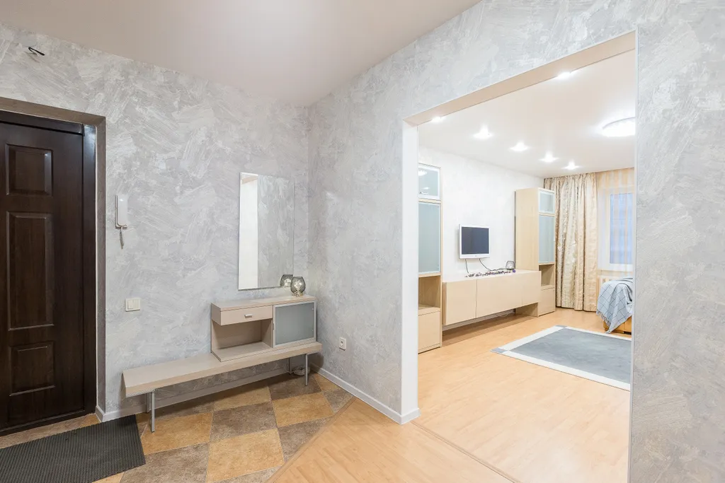 Квартира трёхкомнатная на улице Газовикове, 75 м², Тюмень — фото 19