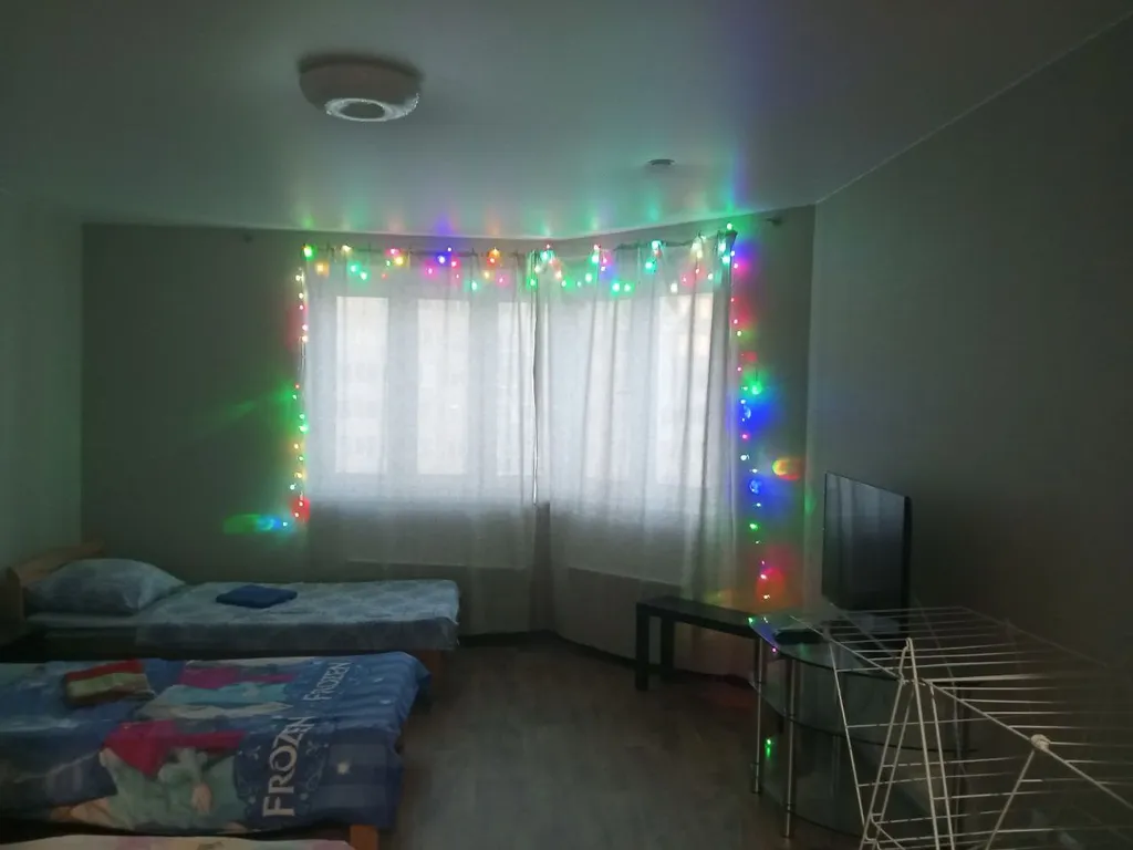 Апартаменты двухкомнатные в переулке Первостроителее, 80 м², Кстово — спальня, фото 7