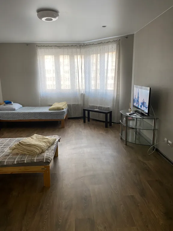 Апартаменты двухкомнатные в переулке Первостроителее, 80 м², Кстово — спальня, фото 16