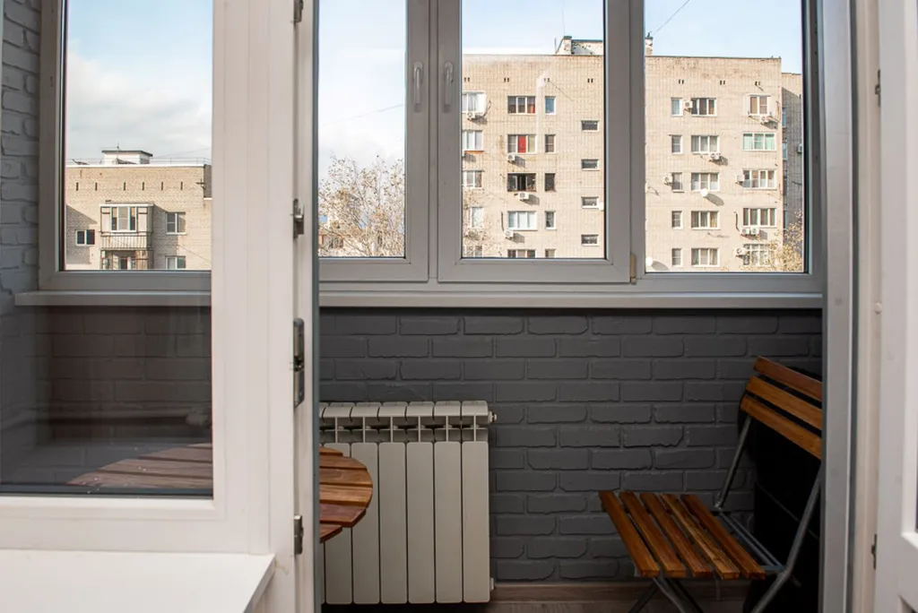 Квартира трёхкомнатная в микрорайоне Парусе, 66 м², Геленджик — вид из окна