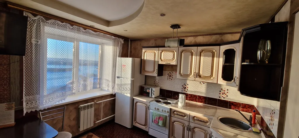 Квартира однокомнатная на улице Сурнова, 40 м², Иркутск — фото 10