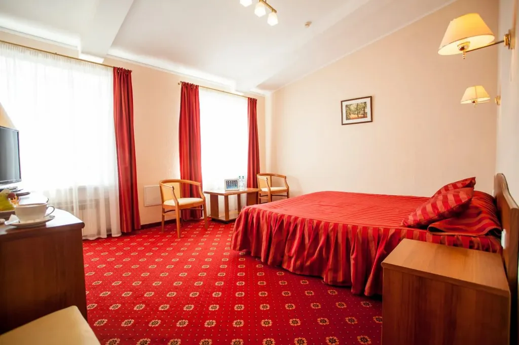 Двухместный номер с 1 кроватью апраксин Сьют