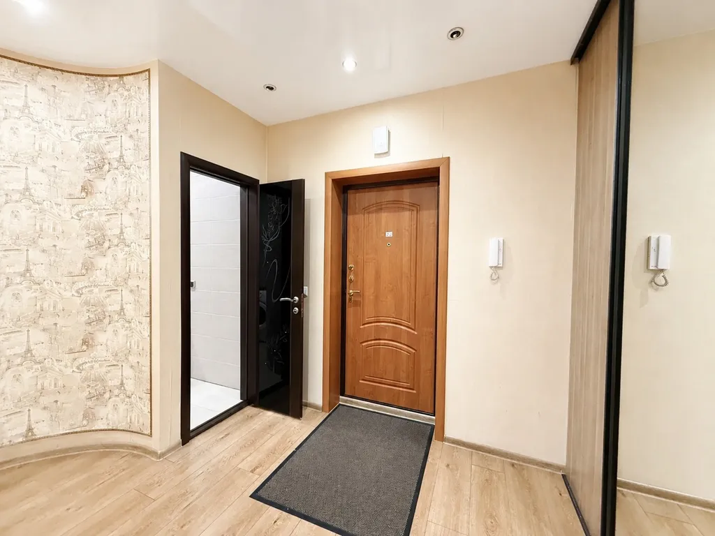 Квартира однокомнатная на улице Минской, 52 м², Тюмень — фото 8