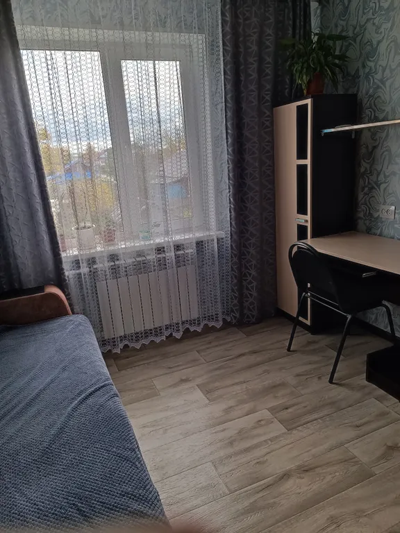 Квартира двухкомнатная на улице Генерала Веденина, 62 м², Шахунья — спальня, фото 3