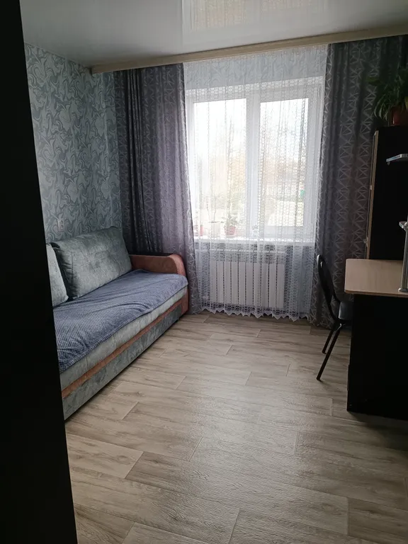 Квартира двухкомнатная на улице Генерала Веденина, 62 м², Шахунья — спальня, фото 5