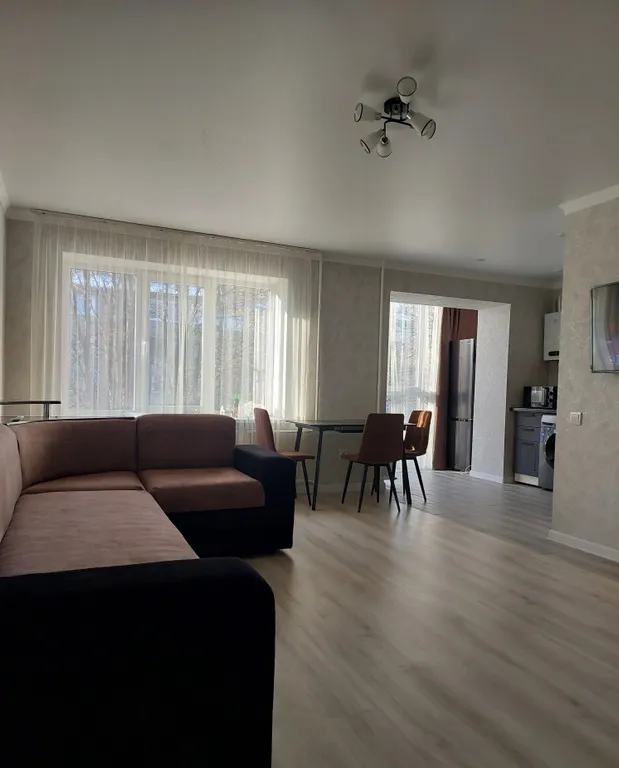 Квартира однокомнатная на улице 8 Марта, 45 м², Кисловодск — спальня, фото 2