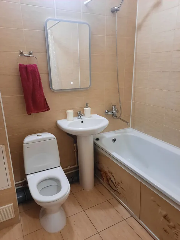 Квартира однокомнатная у Славы, в Купчино, 40 м², Санкт-Петербург — фото 12