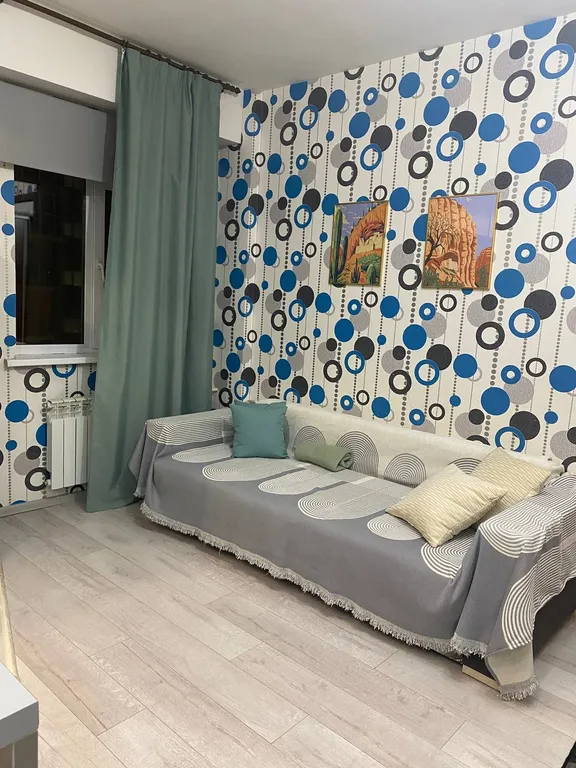 Квартира двухкомнатная в Октябрьском, 58 м², Иркутск — спальня