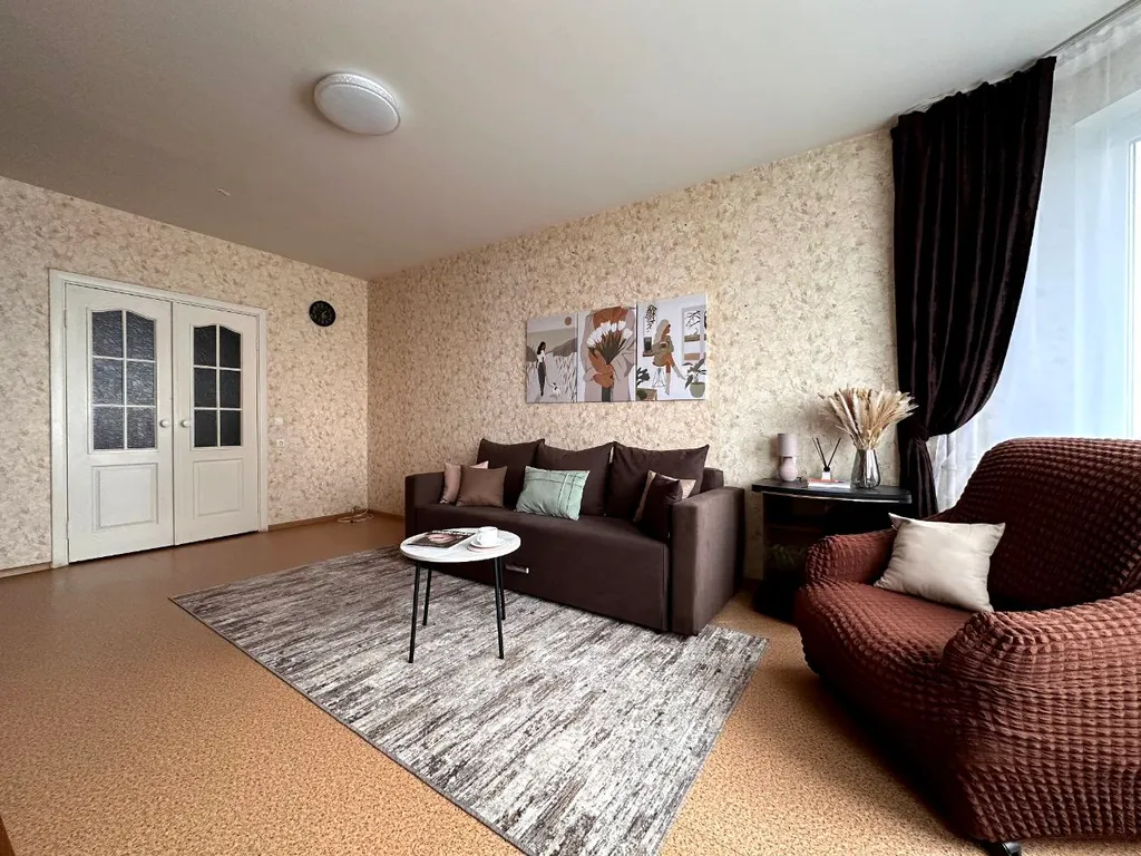 Квартира двухкомнатная у Парка Культуры, в Соцгороде, 80 м², Нижний Новгород — фото 11