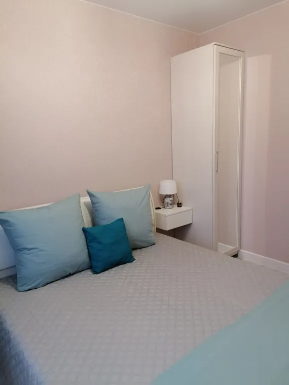 Квартира двухкомнатная в Кировском, 51 м², Волгоград — спальня, фото 5