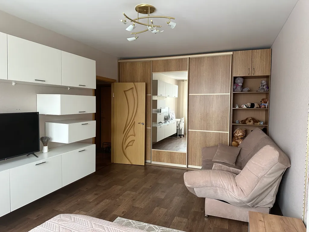 Квартира однокомнатная в Канавинском, 45 м², Нижний Новгород — спальня, фото 3