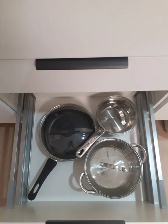 Студия однокомнатная на улице Академика Колмогорова, 27 м², Ярославль — кухня, фото 7