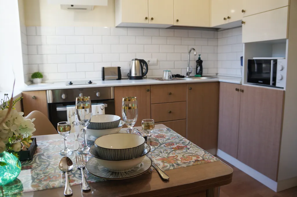 Квартира однокомнатная в Автозаводском, 32 м², Тольятти — кухня, фото 4