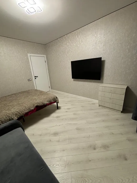 Квартира двухкомнатная на улице Замковой, 50 м², Кисловодск — фото 3