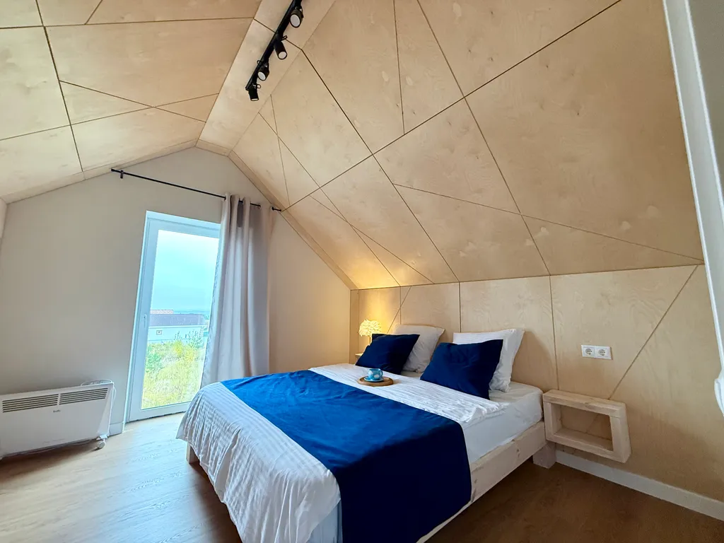 Коттедж 8-местный на улице Солнечной, 120 м², Ефимьево — спальня, фото 7
