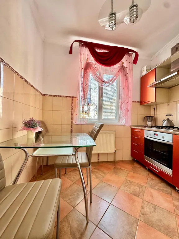Апартаменты двухкомнатные на проспекте Кирова, 38 м², Пятигорск — кухня