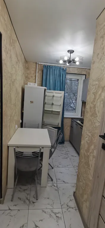 Квартира однокомнатная на улице Еременко, 25 м², Ростов-на-Дону — кухня, фото 2