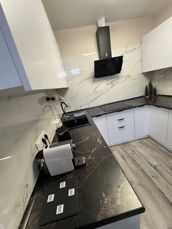 Апартаменты ЛАФА4 семейная с лоджией для 1-4 человек +  ребенок.