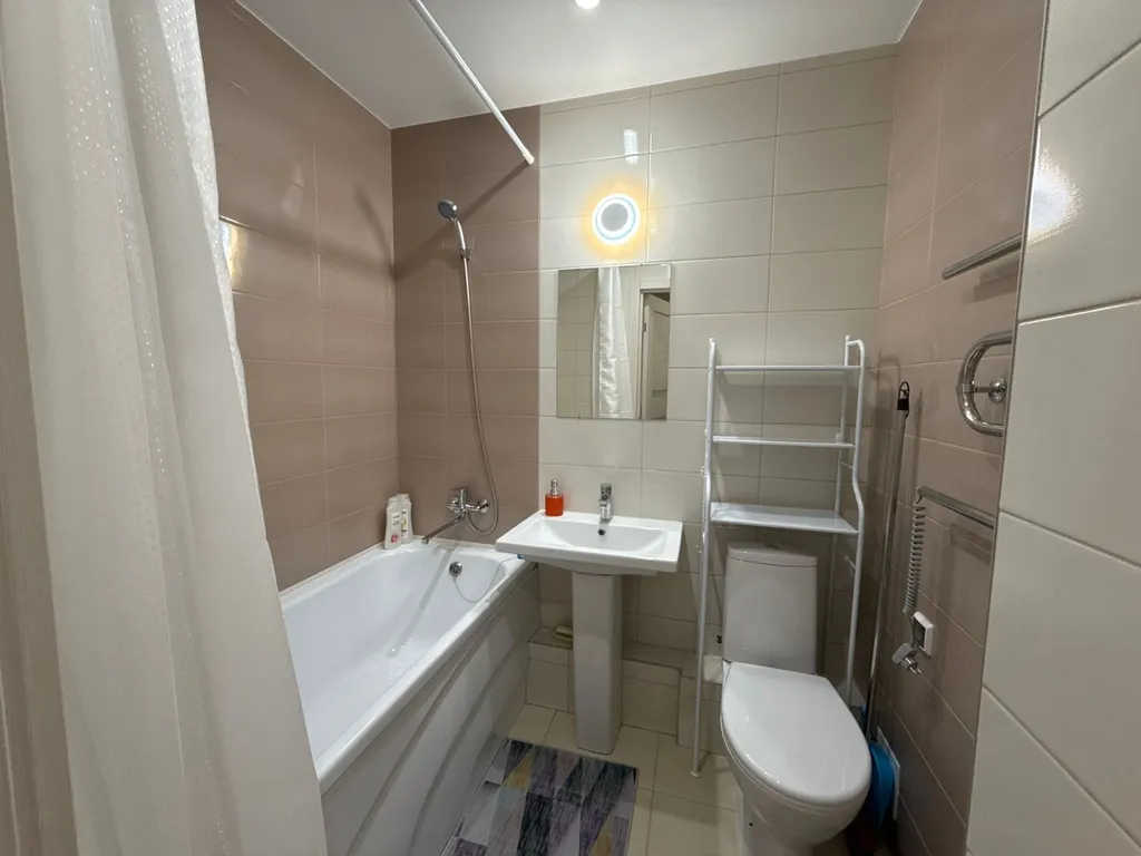 Квартира однокомнатная в Советском, 30 м², Нижний Новгород — ванная комната, фото 2