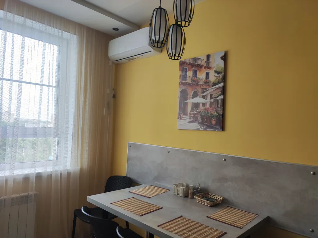 Квартира двухкомнатная в Советском, 45 м², Нижний Новгород — кухня