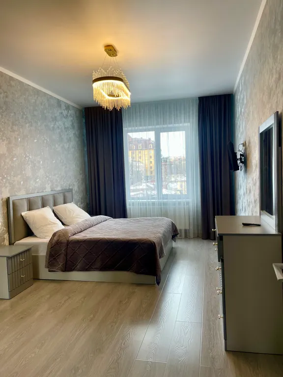Квартира двухкомнатная на улице Луначарского, 95 м², Ессентуки — спальня, фото 4