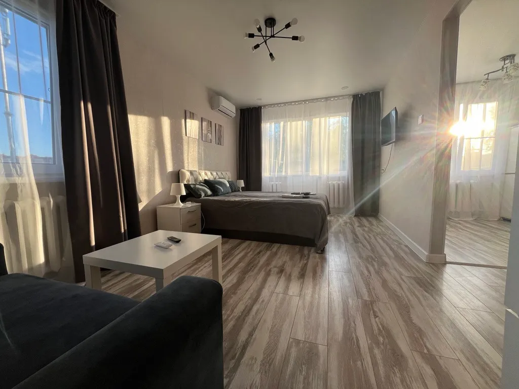 Квартира однокомнатная на проспекте Рижском, 32 м², Псков — спальня, фото 3