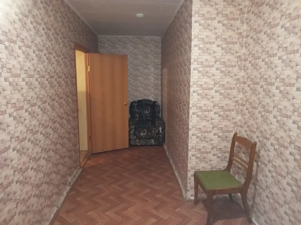 Квартира трёхкомнатная на улице Дзержинского, 82 м², Емва — фото 12