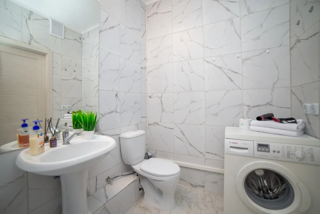 Квартира однокомнатная в Кировском, 44 м², Екатеринбург — ванная комната, фото 3