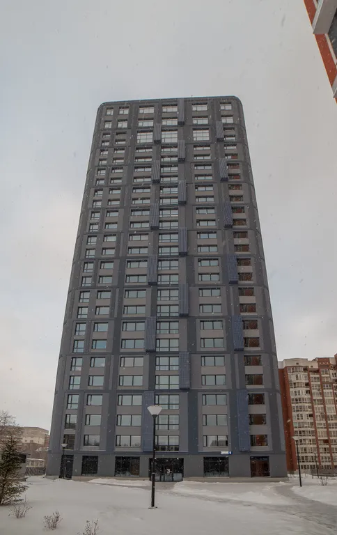 Квартира однокомнатная в Кировском, 44 м², Екатеринбург — двор