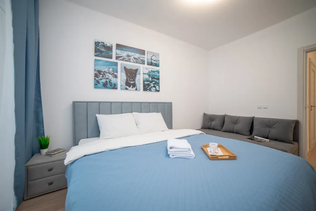 Квартира однокомнатная в Кировском, 44 м², Екатеринбург — спальня, фото 3