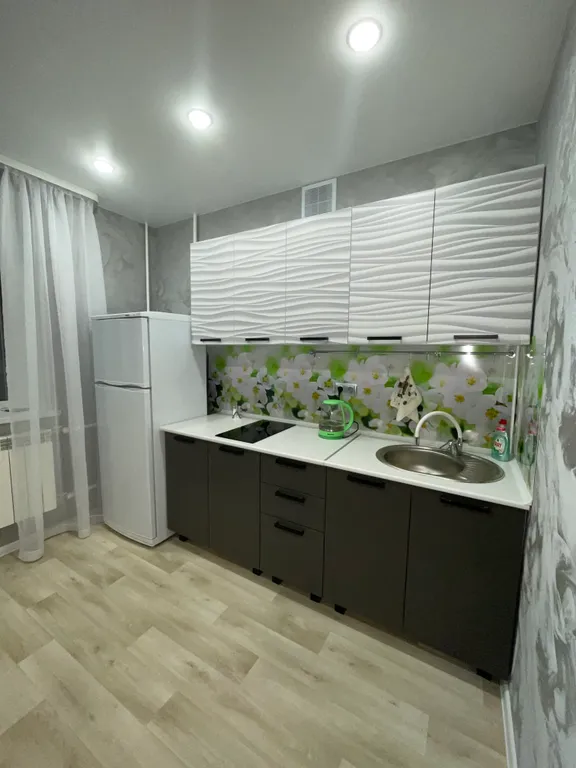Квартира однокомнатная в Дзержинском, 38 м², Волгоград — кухня, фото 2