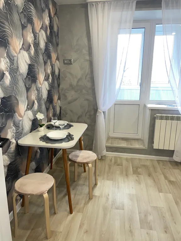 Квартира однокомнатная в Дзержинском, 38 м², Волгоград — кухня, фото 3