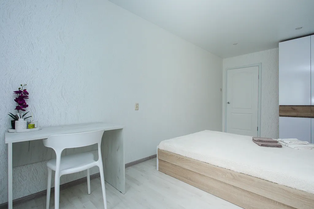 Квартира трёхкомнатная в Ленинградском, 60 м², Калининград — фото 17