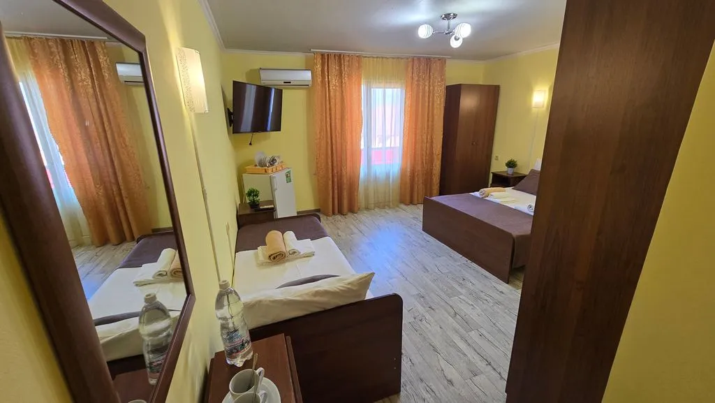 Четырёхместный номер стандарт с видом на море