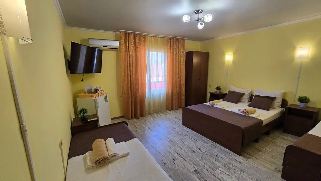 Четырёхместный номер стандарт с видом на море