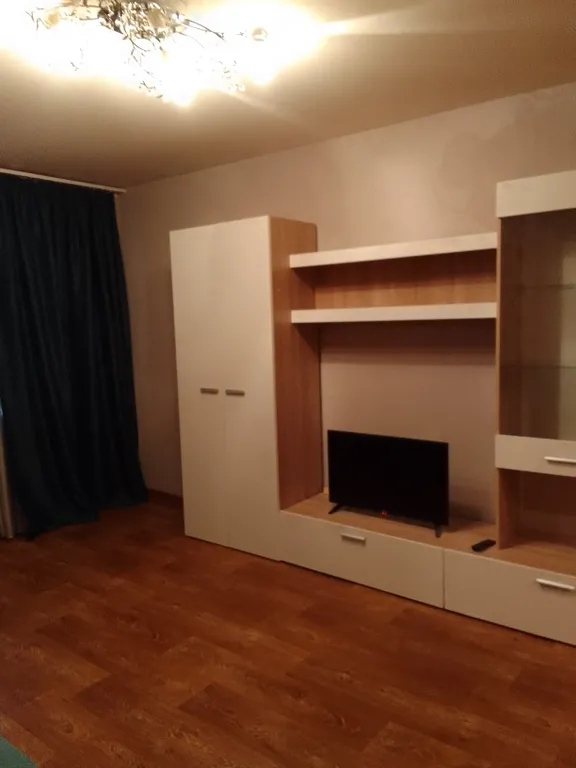 Квартира трёхкомнатная на улице Курчатова, 60 м², Саров — фото 11
