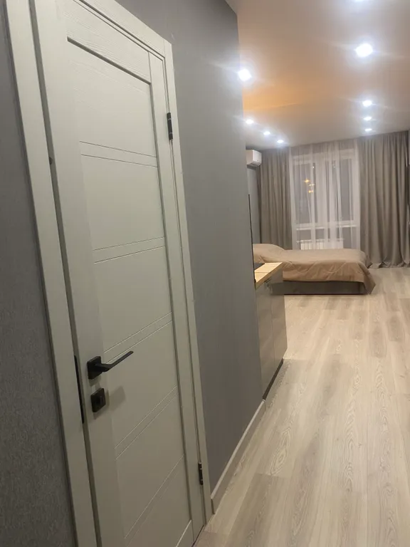 Апартаменты однокомнатные в Советском, 28 м², Красноярск — спальня, фото 3