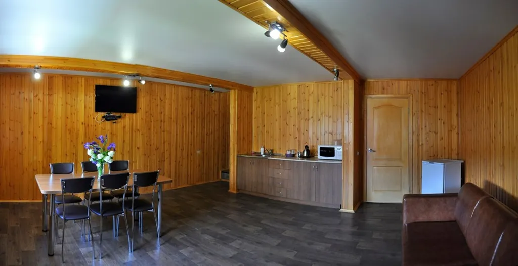 Дом двухэтажный