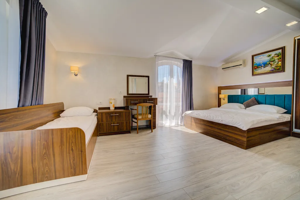 Коттедж 5-местный на улице 15 Апреля, 60 м², Алушта — фото 7