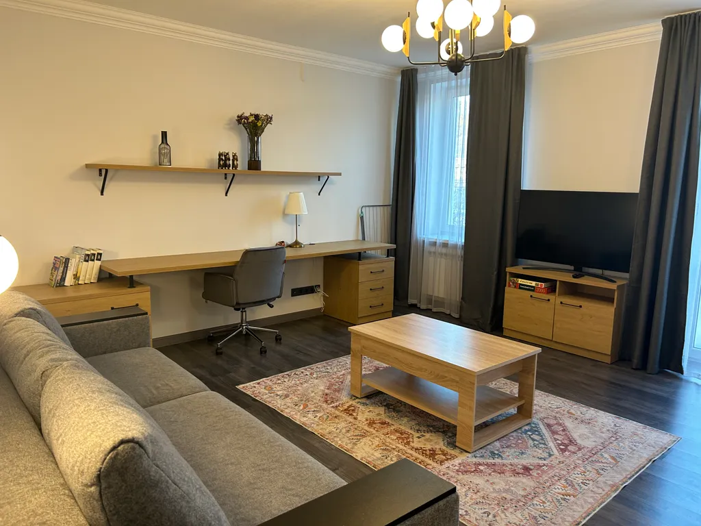 Квартира двухкомнатная в Ленинском, 62 м², Севастополь — фото 17