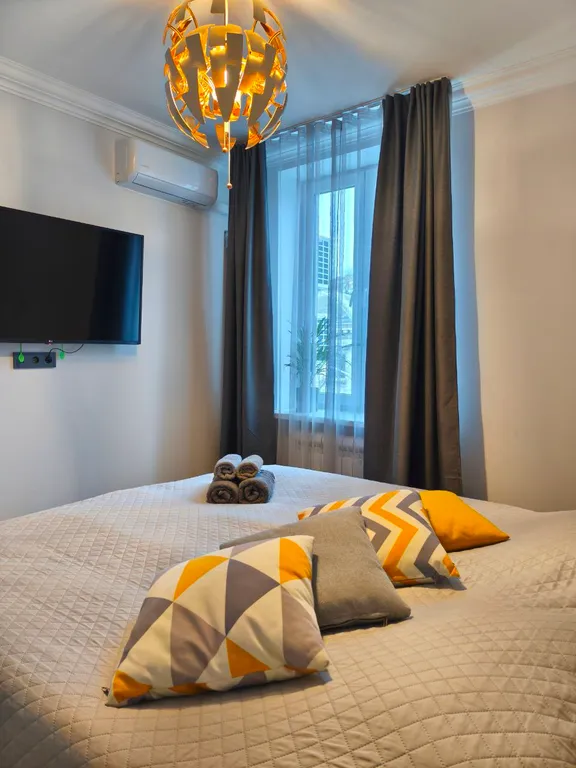 Квартира двухкомнатная в Ленинском, 62 м², Севастополь — фото 2