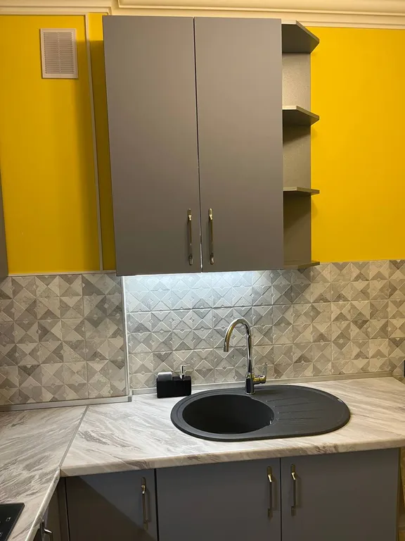 Квартира двухкомнатная в Ленинском, 62 м², Севастополь — фото 4